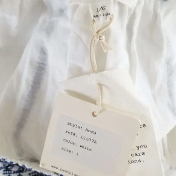 BeachLunchLounge Embroidered Dress Swim Coverup NWT - Picture 3 of 3